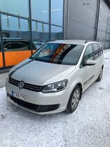 Volkswagen Touran vaihtoauto
