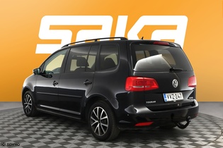 Volkswagen Touran vaihtoauto