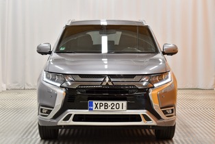 Mitsubishi Outlander PHEV vaihtoauto