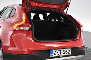 Volvo V40 Cross Country vaihtoauto