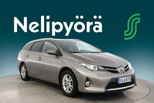 Toyota Auris vaihtoauto