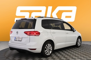 Volkswagen Touran vaihtoauto