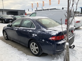 Honda Accord vaihtoauto