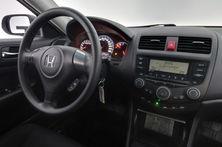 Honda Accord vaihtoauto