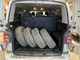 Volkswagen Caravelle vaihtoauto