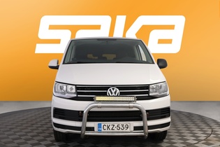 Volkswagen Caravelle vaihtoauto