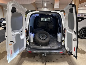 Ford Transit Courier vaihtoauto