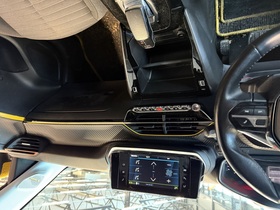 Peugeot 208 vaihtoauto