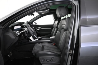 Audi Q8 e-tron vaihtoauto