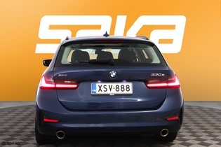 BMW 330 vaihtoauto