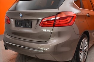BMW 225 vaihtoauto