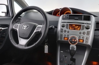 Toyota Verso vaihtoauto