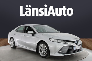 Toyota Camry vaihtoauto