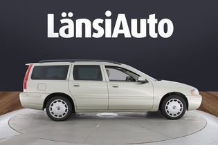 Volvo V70 vaihtoauto