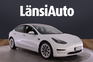 Tesla Model 3 vaihtoauto
