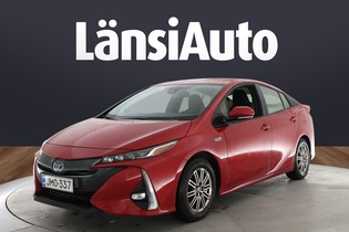 Toyota Prius Plug-in vaihtoauto