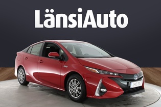 Toyota Prius Plug-in vaihtoauto