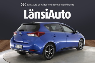 Toyota Auris vaihtoauto