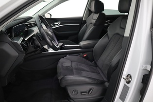 Audi Q8 e-tron vaihtoauto