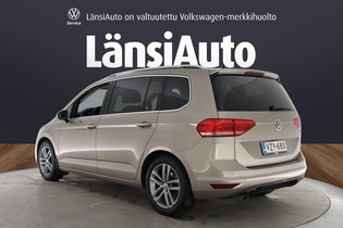 Volkswagen Touran vaihtoauto