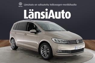Volkswagen Touran vaihtoauto