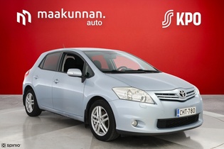 Toyota Auris vaihtoauto