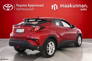 Toyota C-HR vaihtoauto