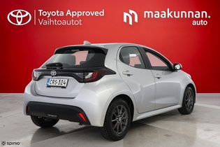 Toyota Yaris vaihtoauto