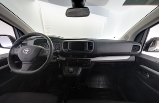 Toyota Proace Verso vaihtoauto