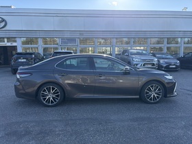 Toyota Camry vaihtoauto