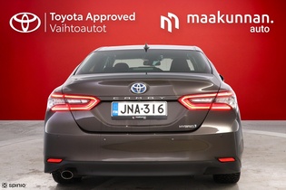 Toyota Camry vaihtoauto