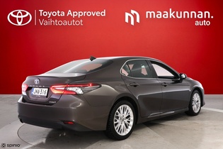 Toyota Camry vaihtoauto