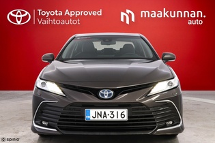 Toyota Camry vaihtoauto