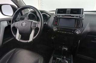 Toyota Land Cruiser vaihtoauto