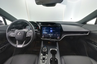 Lexus RZ vaihtoauto
