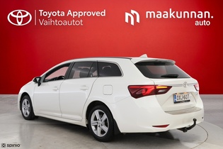 Toyota Avensis vaihtoauto