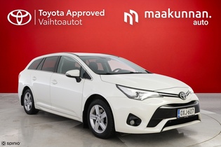 Toyota Avensis vaihtoauto