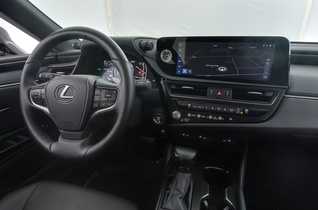 Lexus ES vaihtoauto