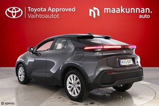 Toyota C-HR vaihtoauto
