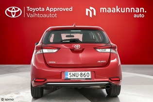 Toyota Auris vaihtoauto
