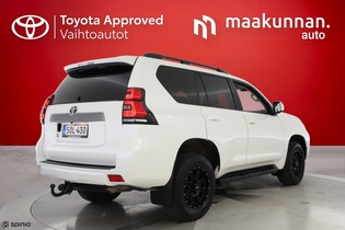 Toyota Land Cruiser vaihtoauto