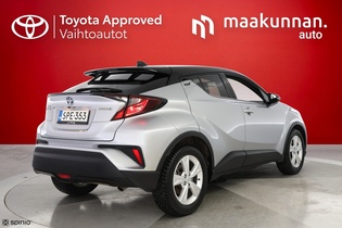 Toyota C-HR vaihtoauto