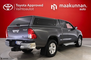 Toyota Hilux vaihtoauto
