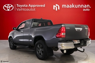 Toyota Hilux vaihtoauto