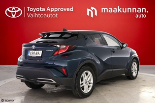 Toyota C-HR vaihtoauto