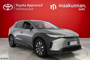 Toyota bZ4X vaihtoauto