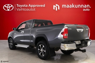 Toyota Hilux vaihtoauto