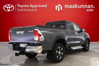 Toyota Hilux vaihtoauto