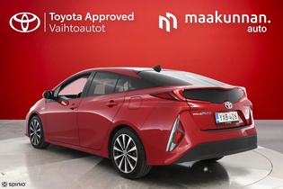 Toyota Prius Plug-in vaihtoauto