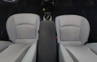 Toyota Prius Plug-in vaihtoauto